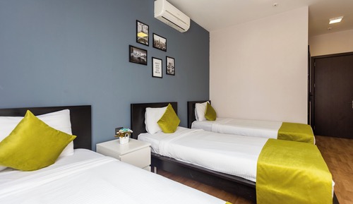 Triple Room, City View