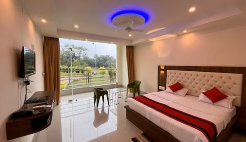 Deluxe Double Room, Hill View