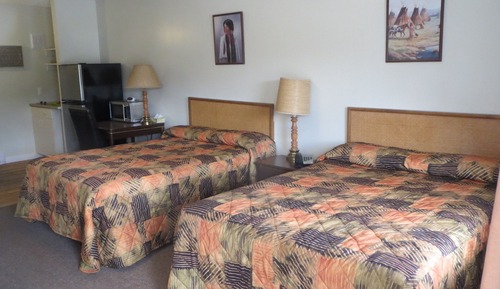 Double Room, 2 Double Beds