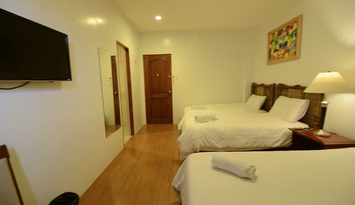 Deluxe Triple Room