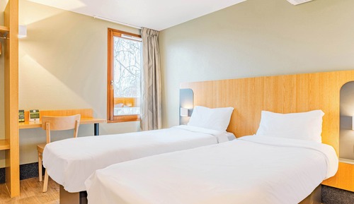 Twin Room, Non Smoking