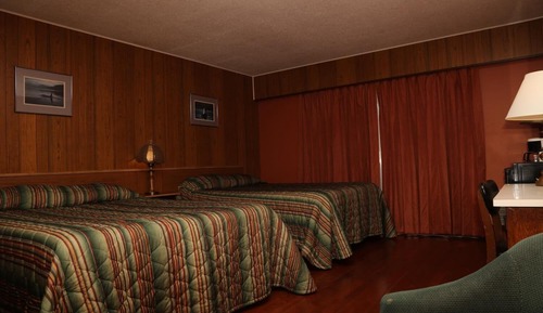Basic Room, 2 Queen Beds