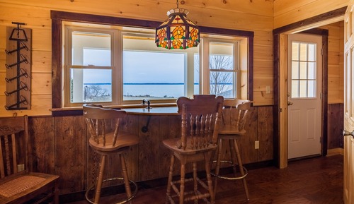 Basic Cabin, 1 King Bed, Ocean View, Beachside