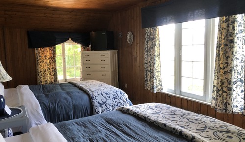 Classic Room, 2 Double Beds, Sea View (Pat & Bob)