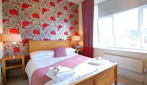 Luxury Double Room, Ensuite, Partial Sea View (Sea & mountain view)