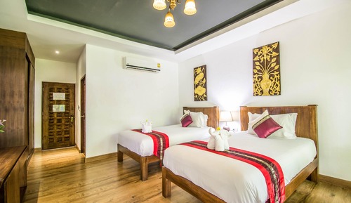 Deluxe Double or Twin Room