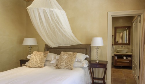 Exclusive House (Hillside Manor 1 pax)