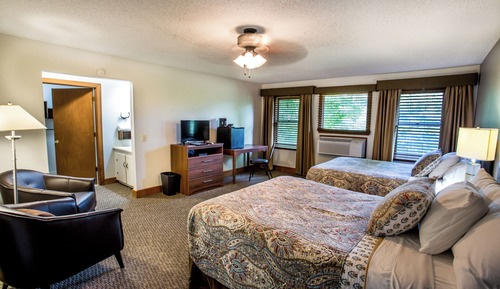 Standard Room, 2 Queen Beds, Garden Area