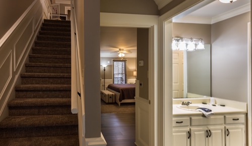 Deluxe Suite, Multiple Beds, Jetted Tub, Hill View
