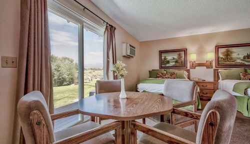 Deluxe Room, 2 Queen Beds (River)
