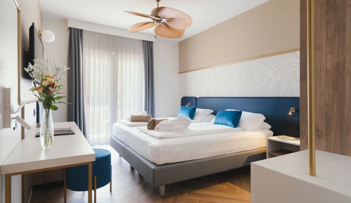 Superior Room, Balcony, Garden View (matrimoniale, piano alto)