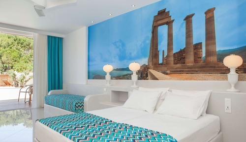 Summer Room, Pool View (Sharing Pool)