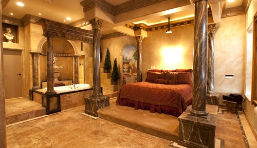 Suite, 1 King Bed (Rome Theme)