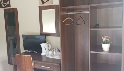 Twin Room, Ensuite