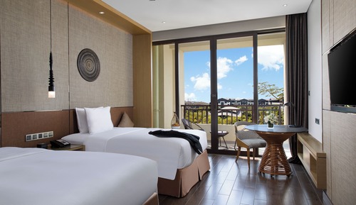 PREMIUM DELUXE TWIN ROOM