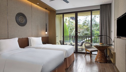 DELUXE TWIN ROOM  
