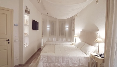 Superior Double Room, Garden View