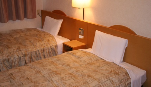 Standard Twin Room, Smoking