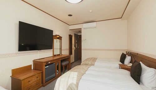 Triple Room, 3 Bedrooms, Non Smoking
