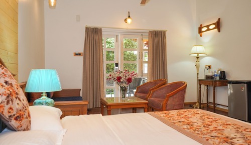 Executive Cottage with Lake View on Ground floor