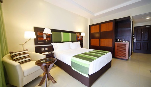 Deluxe Room, 1 Queen Bed