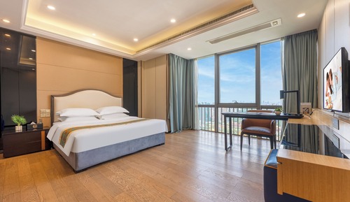 Superior Double Room, City View
