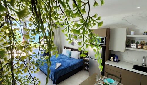 Suite 2 Ocean Pool View