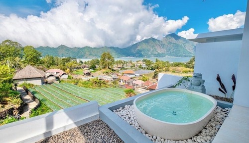 Deluxe Room, Patio, Mountain View