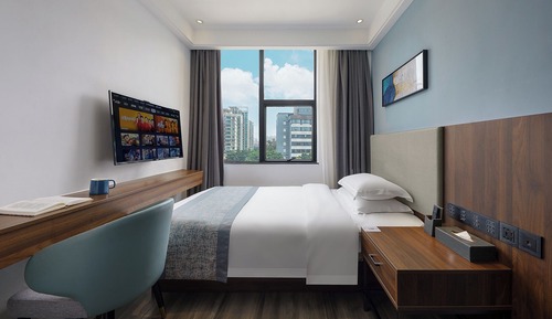 Basic Single Room, City View