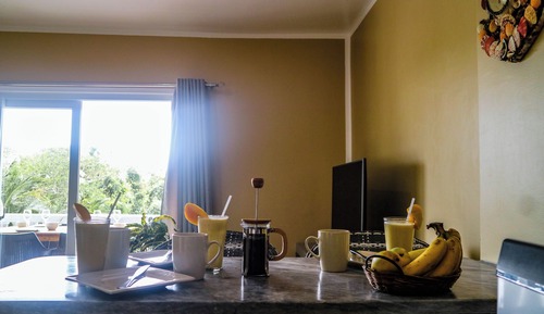 Deluxe Apartment, 1 Queen Bed, Balcony, Ocean View
