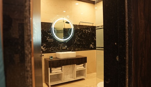 Premier Double Room, Pool View
