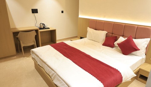 Deluxe Room, City View