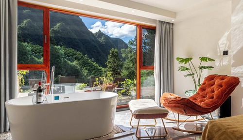 Classic Triple Room, Mountain View