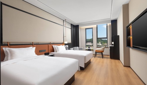 Deluxe Room, 2 Twin Beds, Non Smoking