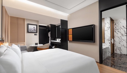 Superior Room, 1 King Bed, Non Smoking