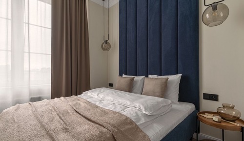 Studio Suite, City View