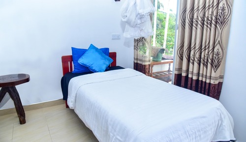 Triple Room, Mountain View
