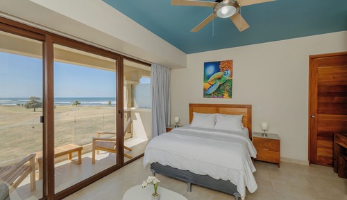 Signature Room, 1 Queen Bed with Sofa bed, Golf View