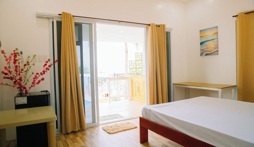 Deluxe Cabin, Balcony, Beach View