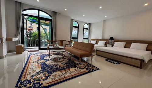 Superior Quadruple Room, Balcony, Garden View