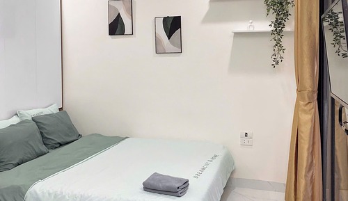 Deluxe Room, City View