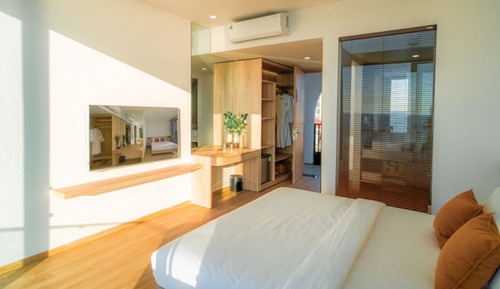 Superior Double Room, 1 King Bed, Balcony, Ocean View