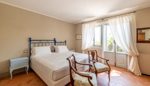 Deluxe Room, Valley View