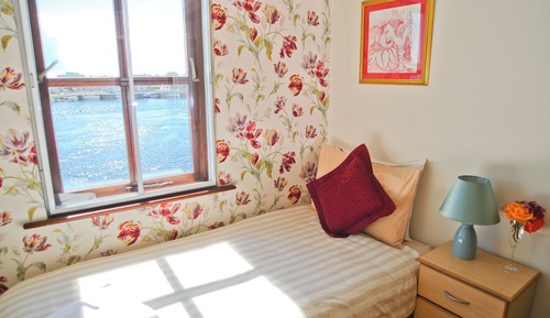 Deluxe House, 3 Bedrooms, Sea View