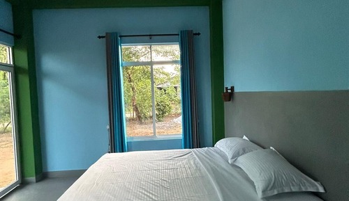 Standard Double Room, Lake View