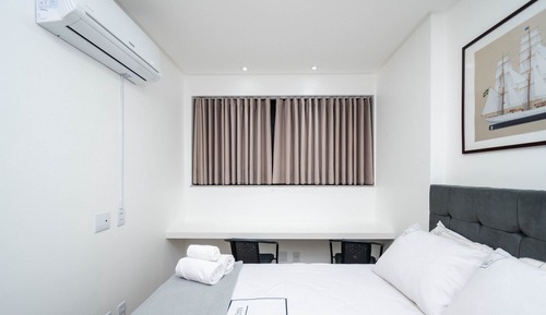 Basic Apartment