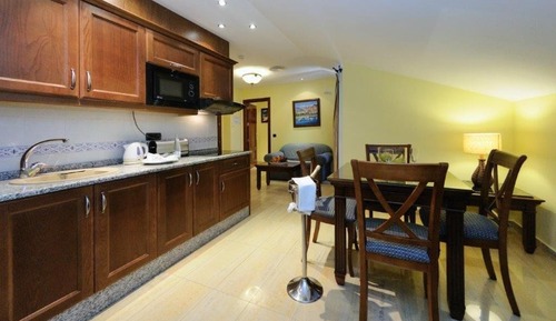 Apartment, 2 Bedrooms, Terrace