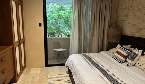 Grand Apartment