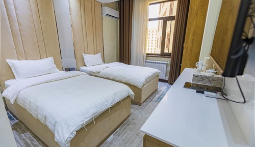 Superior Twin Room, Mountain View