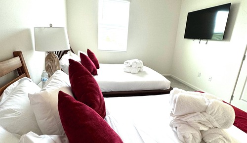Family Quadruple Room, 2 Double Beds, Non Smoking, Private Bathroom